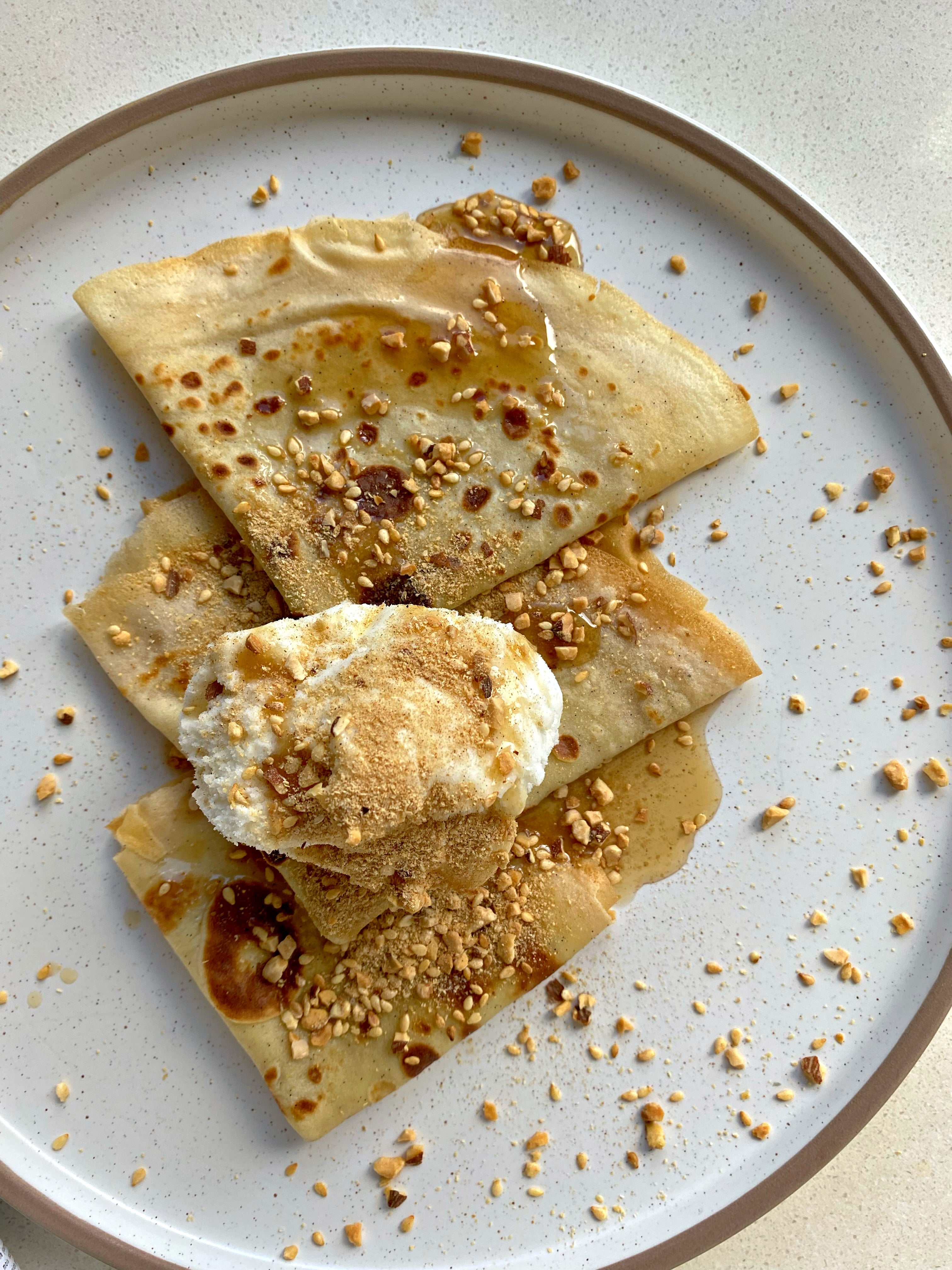 Vanilla Ice Cream Crêpes